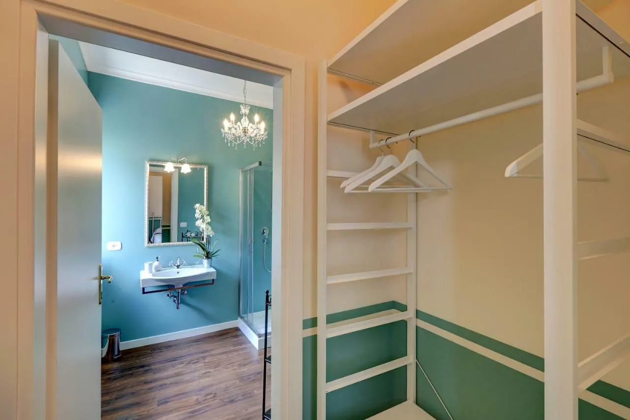 B&B La Contessa Monfalcone Italia